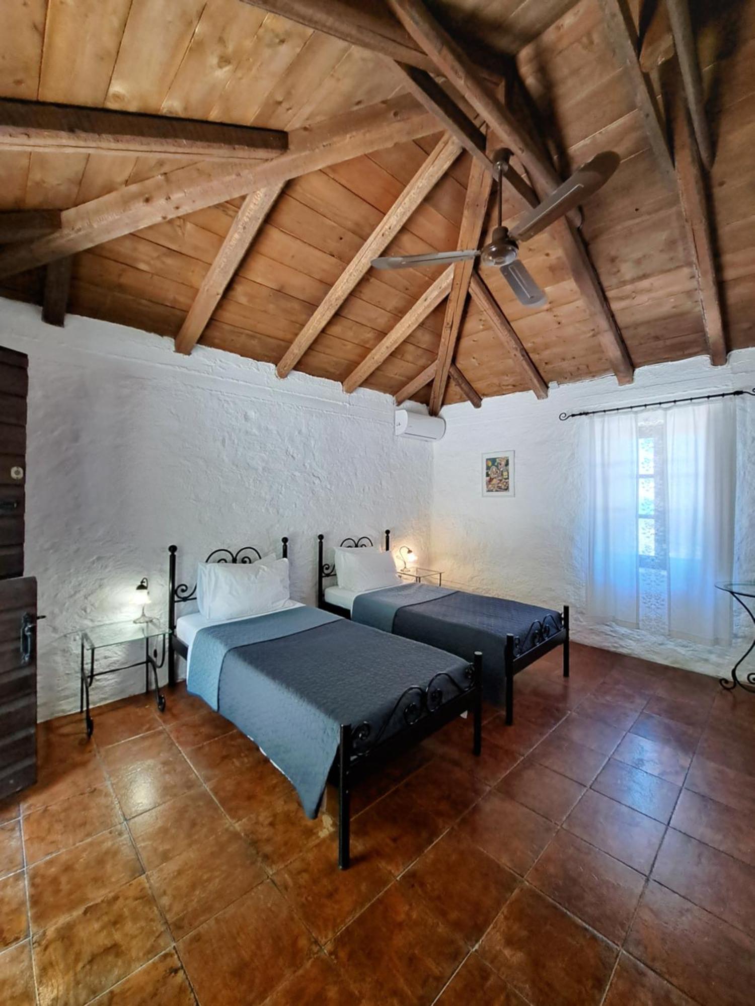 Tsivouli Accommodation Lithakia  Eksteriør bilde