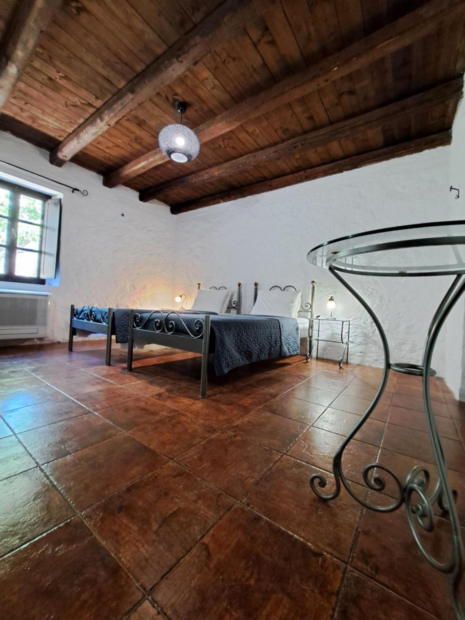 Tsivouli Accommodation Lithakia  Eksteriør bilde
